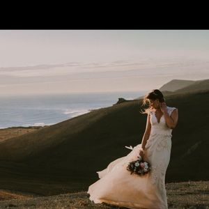 Fall Autumn Romantic Wedding Dress Tulle and Lace